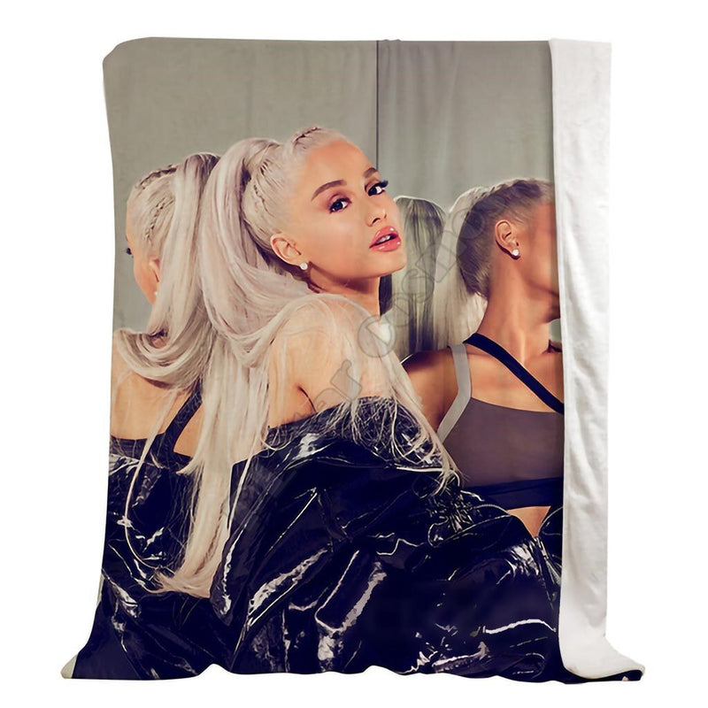 Ariana Grande gyapjú takaró