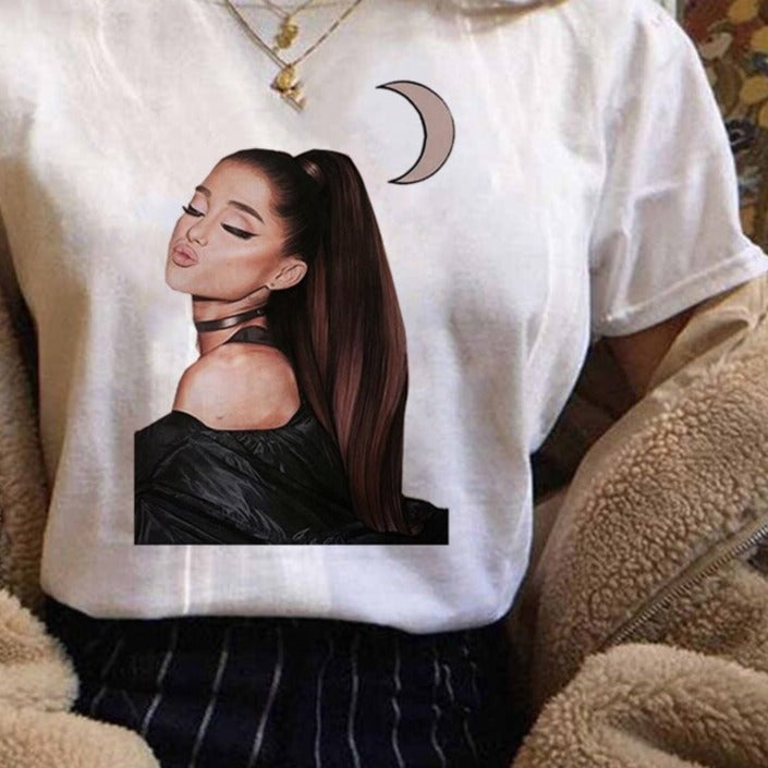 Női Ariana Grande rövid ujjú póló