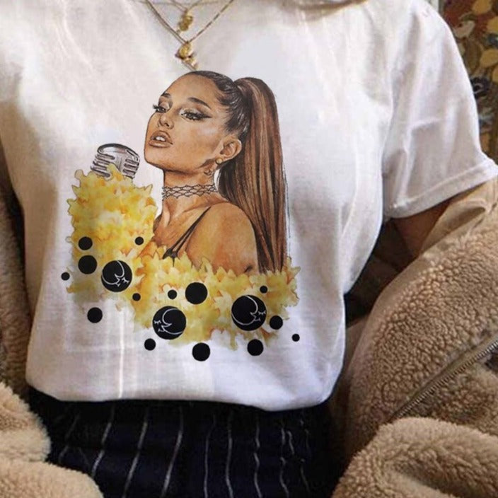 Női Ariana Grande rövid ujjú póló