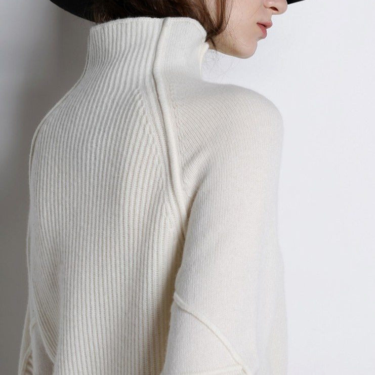 Elegáns, bő magas nyakú női kasmír pulóver