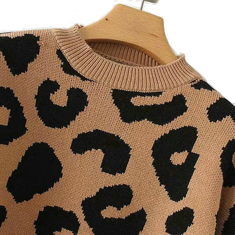 Leopárdmintás trendi pulóver